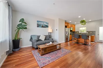2619 SE 109th Ave, Portland, OR 97266 - Photo 6