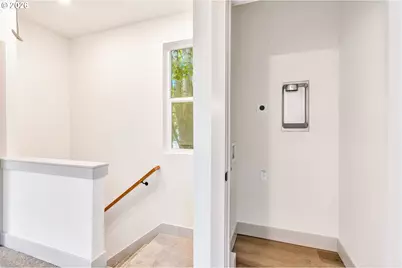 3940 SE Ivon St, Portland, OR 97202 - Photo 12