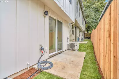 3940 SE Ivon St, Portland, OR 97202 - Photo 22
