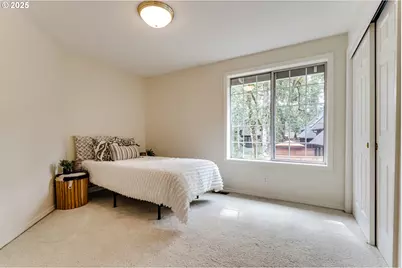 1328 Spyglass Dr, Eugene, OR 97401 - Photo 42