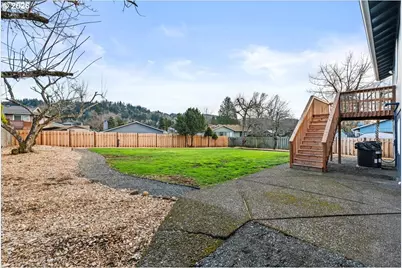 404 SW Riverview Ave, Gresham, OR 97080 - Photo 36