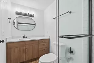 404 SW Riverview Ave, Gresham, OR 97080 - Photo 14