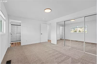 404 SW Riverview Ave, Gresham, OR 97080 - Photo 16