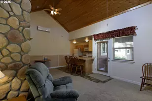 442 1st St, Elkton, OR 97436 - Photo 4