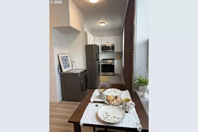 708 N Killingsworth St #11, Portland, OR 97217 - Photo 14