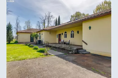 19330 NW Gillihan Rd, Portland, OR 97231 - Photo 14