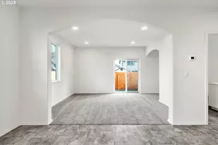 1171/1173 S 43rd Pl, Springfield, OR 97478 - Photo 14