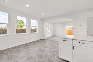 1171/1173 S 43rd Pl, Springfield, OR 97478 - Photo 8