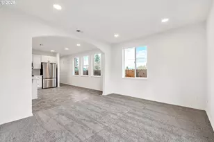 1171/1173 S 43rd Pl, Springfield, OR 97478 - Photo 10