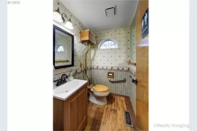18410 SW Pheasant Ln, Beaverton, OR 97003 - Photo 16