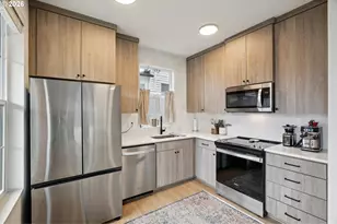 5106 NE 24th Ave, Portland, OR 97211 - Photo 8