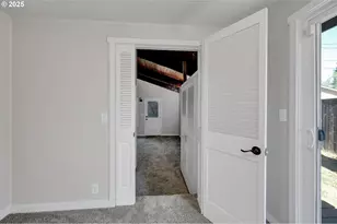 2055 Monterey Ln, Eugene, OR 97401 - Photo 32