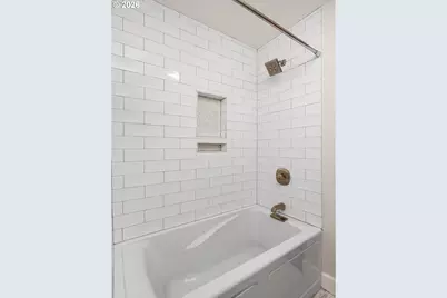 2338 SE 124th Ave, Portland, OR 97233 - Photo 22