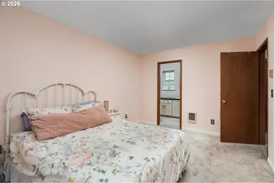 2338 SE 124th Ave, Portland, OR 97233 - Photo 20