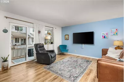 2338 SE 124th Ave, Portland, OR 97233 - Photo 6