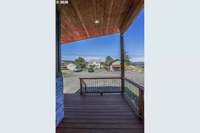 910 Clark St, The Dalles, OR 97058 - Photo 32