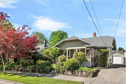 303 SE 86th Ave, Portland, OR 97216 - Photo 2