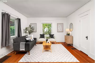 303 SE 86th Ave, Portland, OR 97216 - Photo 8