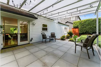 2852 NW Upshur St, Portland, OR 97210 - Photo 40