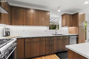 2852 NW Upshur St, Portland, OR 97210 - Photo 16