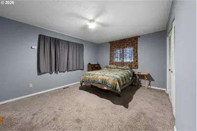 2873 W Langenberg Ave, Roseburg, OR 97471 - Photo 12
