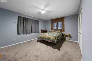 2873 W Langenberg Ave, Roseburg, OR 97471 - Photo 12