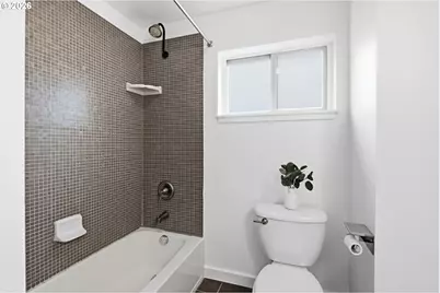 8526 N Syracuse St, Portland, OR 97203 - Photo 26
