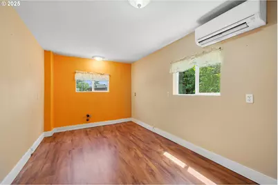 1209 6th St, Tillamook, OR 97141 - Photo 16