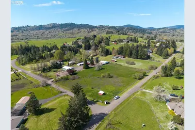 2035 Primrose Loop, Philomath, OR 97370 - Photo 6