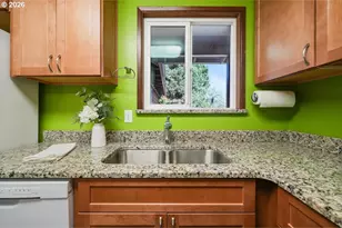 2035 Primrose Loop, Philomath, OR 97370 - Photo 36