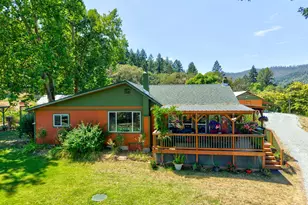 220 Faver Dr, Riddle, OR 97469 - Photo 2