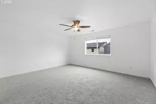 4220 SE Rose Petal Pl, Hillsboro, OR 97123 - Photo 32