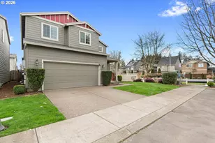 4220 SE Rose Petal Pl, Hillsboro, OR 97123 - Photo 2