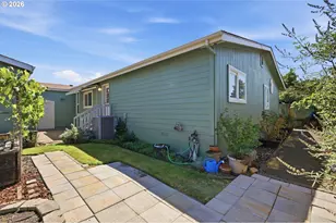 2070 Donnelly Dr, Springfield, OR 97477 - Photo 46