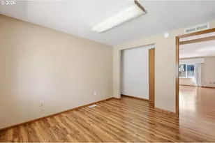 2070 Donnelly Dr, Springfield, OR 97477 - Photo 26