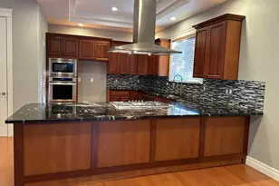 11301 SE Cascade View Dr, Happy Valley, OR 97086 - Photo 4