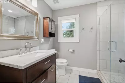 9917 NE Campaign St, Portland, OR 97220 - Photo 16