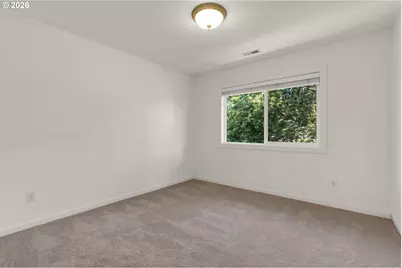 5404 Southwood Dr, Lake Oswego, OR 97035 - Photo 28