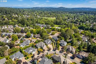 5404 Southwood Dr, Lake Oswego, OR 97035 - Photo 40