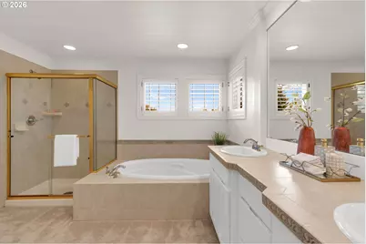 5404 Southwood Dr, Lake Oswego, OR 97035 - Photo 26