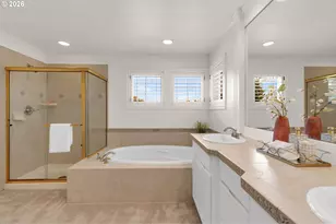 5404 Southwood Dr, Lake Oswego, OR 97035 - Photo 26