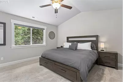 1098 NE Regan Hill Loop, Estacada, OR 97023 - Photo 16