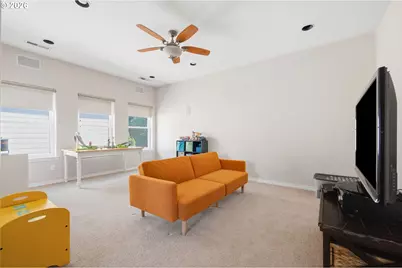 2264 NE 14th Pl, Hillsboro, OR 97124 - Photo 30