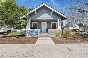 2206 Mitchell Ave, Baker City, OR 97814 - Photo 2