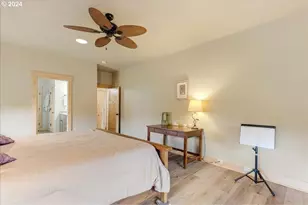 21501 SW Nicholas View Dr, Sherwood, OR 97140 - Photo 20