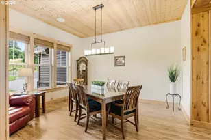 21501 SW Nicholas View Dr, Sherwood, OR 97140 - Photo 6