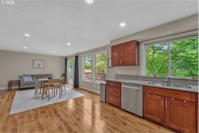 4521 SW Brugger St, Portland, OR 97219 - Photo 14