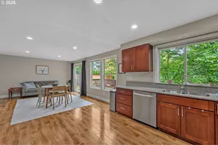 4521 SW Brugger St, Portland, OR 97219 - Photo 14