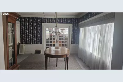 4114 NE Glisan St, Portland, OR 97232 - Photo 2