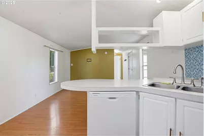 277 Edwards Rd S #145, Monmouth, OR 97361 - Photo 8